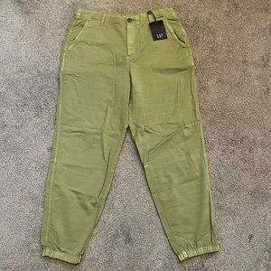 GAP Green Cargo Pants